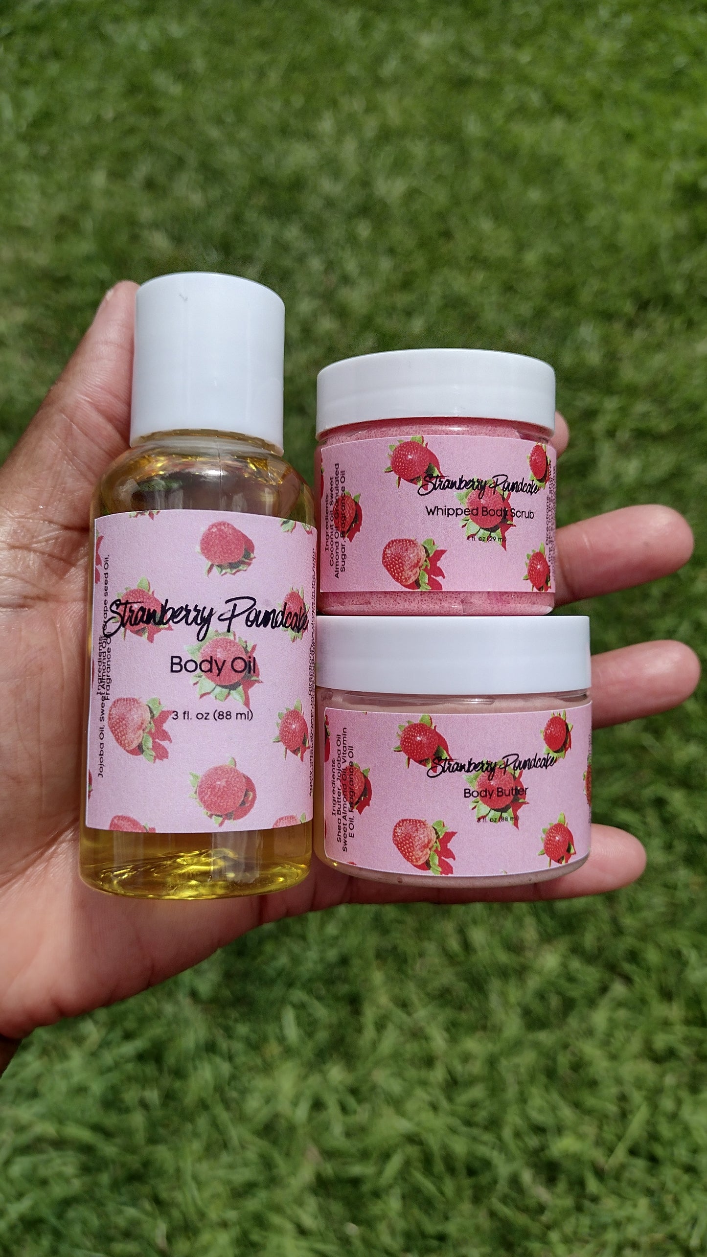 STRAWBERRY POUND CAKE